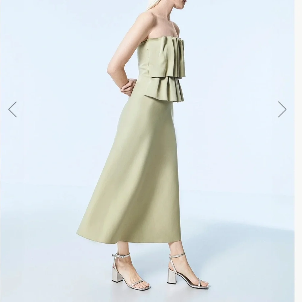 Essen Heels - The Elevated Essential - Silver - Picture 2 of 14